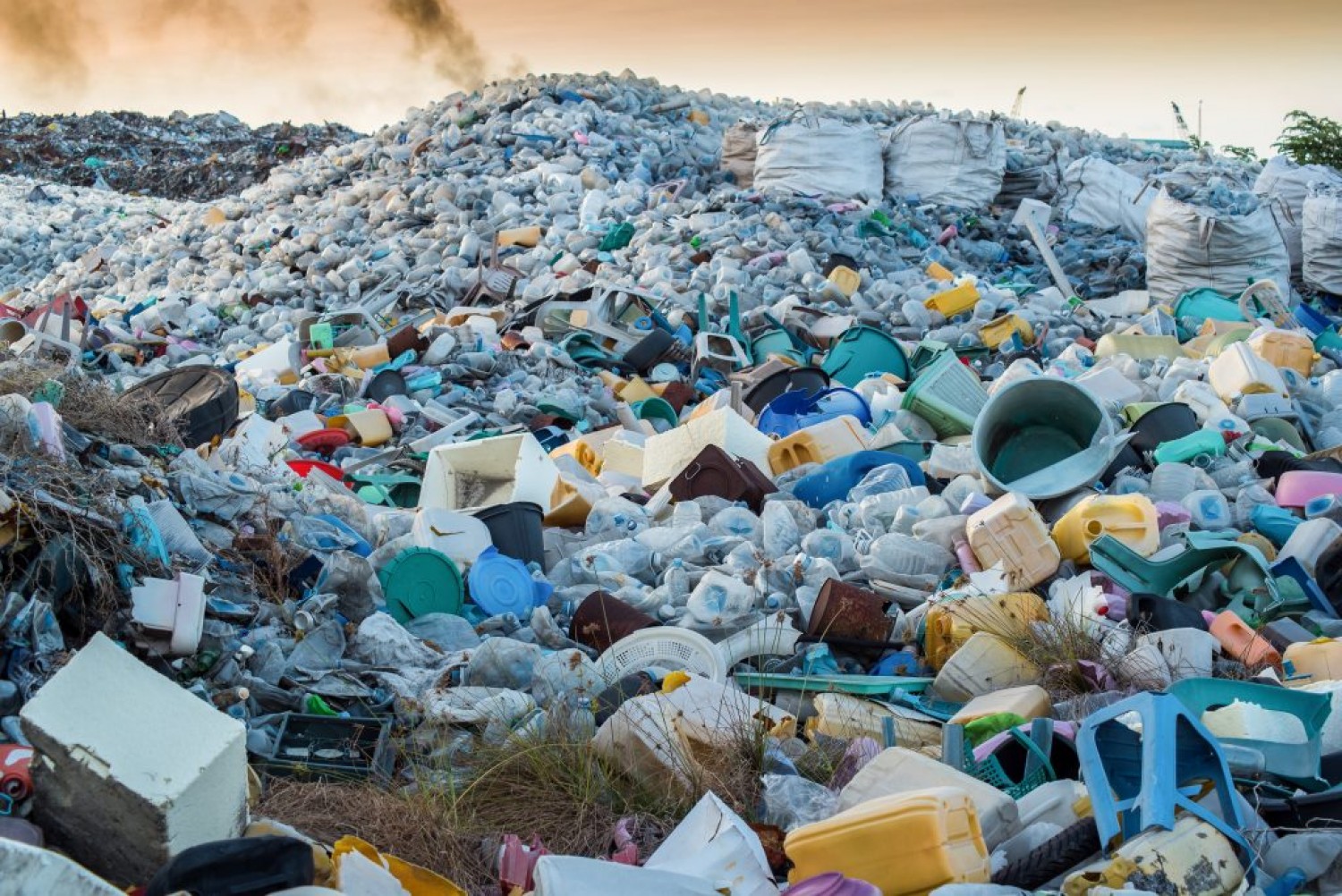 Kína betiltja az egyszer használatos műanyagokat- ráadásul egy éven belül