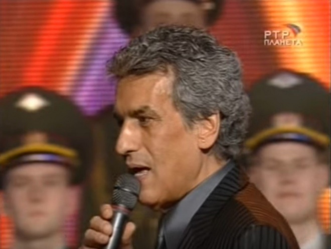 33 évvel ezelőtt énekelte először Toto Cutugno ezt a dalt. Azóta az egész világ folyamatosan dúdolja!